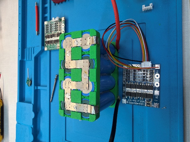 Monotub Embedded System: Battery pack and protection electronics for the automated monotub control system.